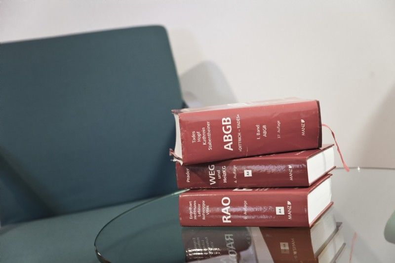 Liegenschaftskaufverträge samt Grundbuchabwicklung